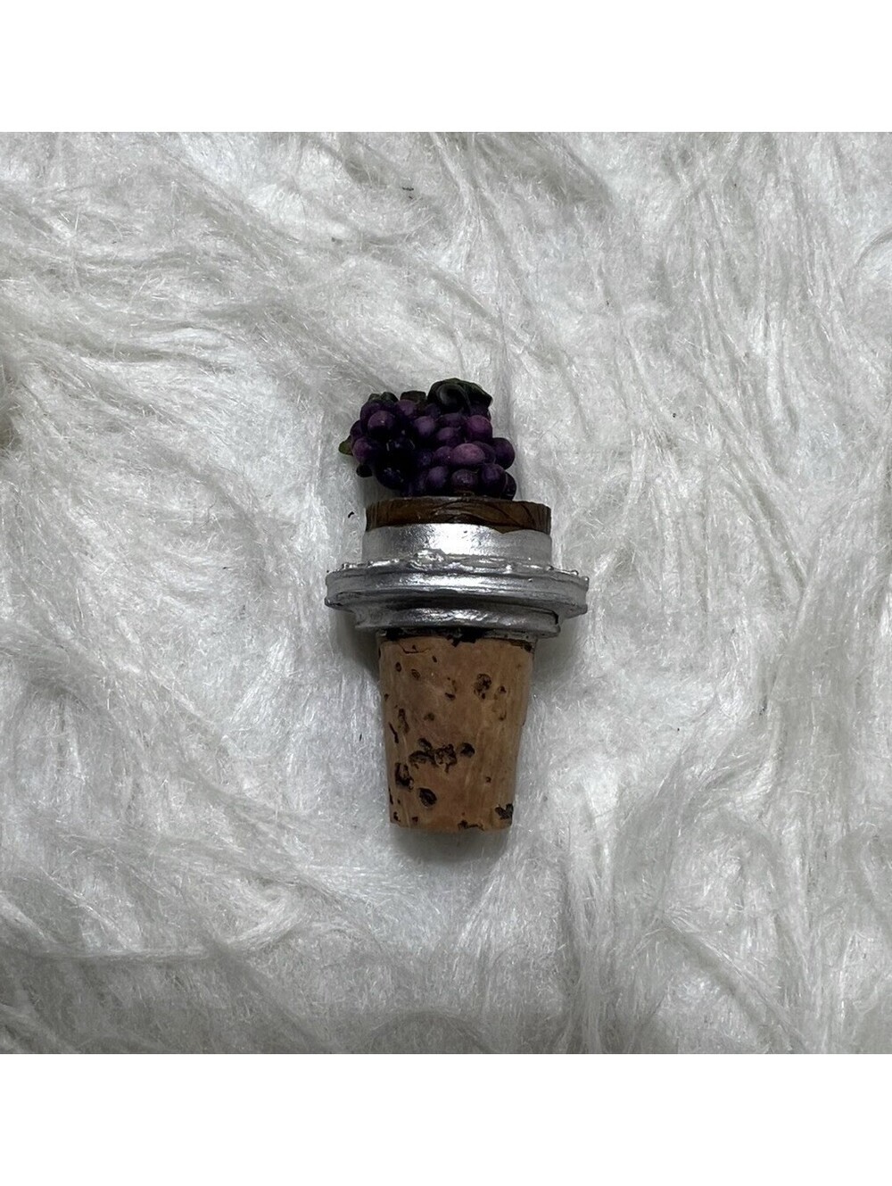 Wine Bottle Stopper Topped With Grapes